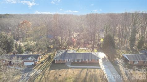 1210 Brookwood Drive Shelby NC 28150