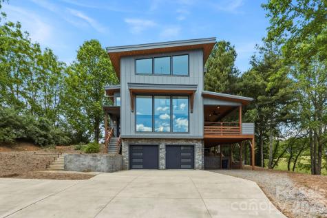 22 Lara Drive Mills River NC 28759