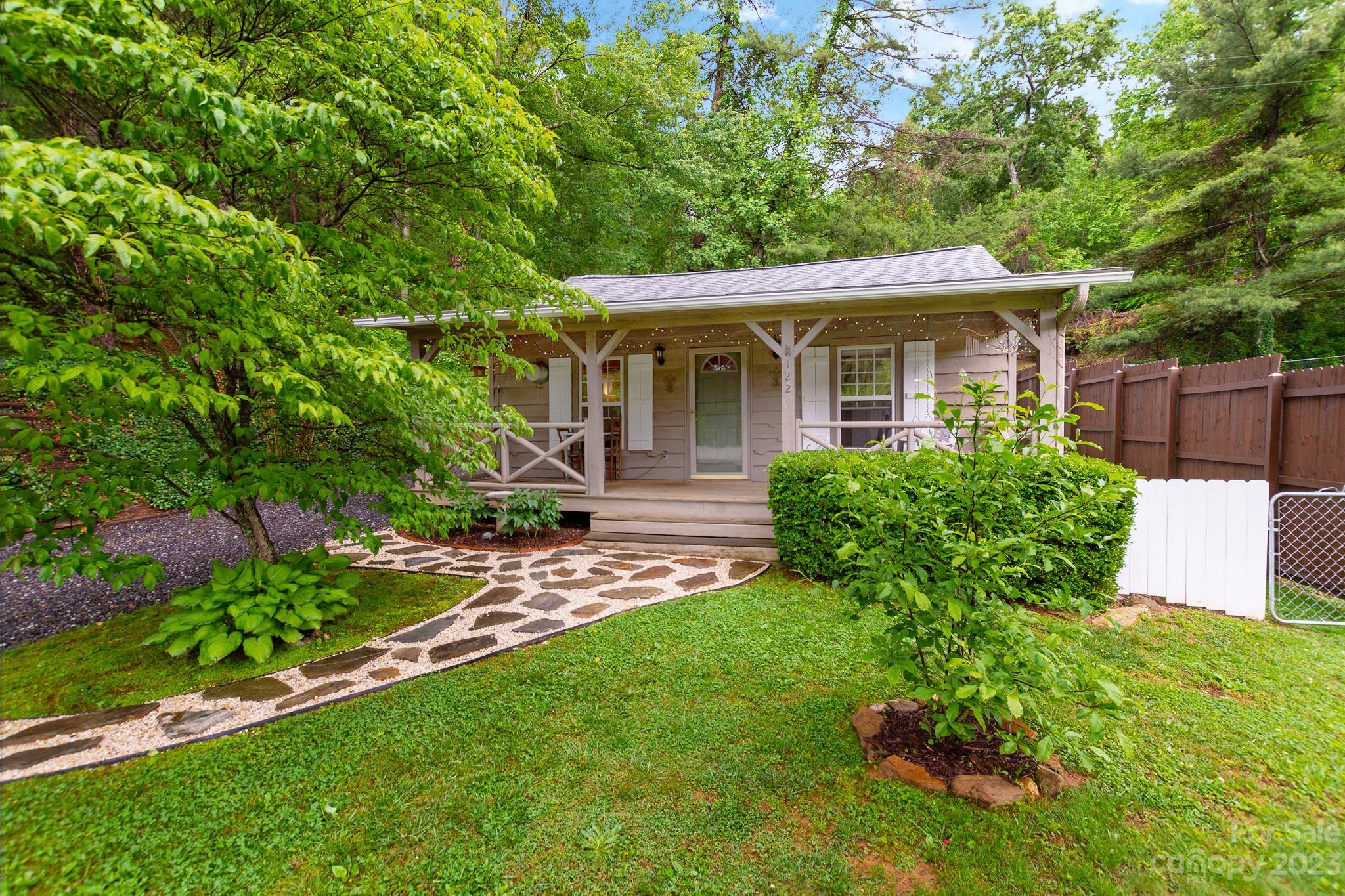 122 Avondale Road Asheville NC 28803