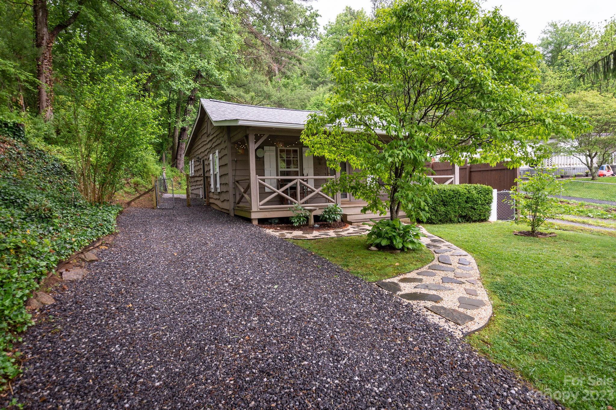 122 Avondale Road Asheville NC 28803