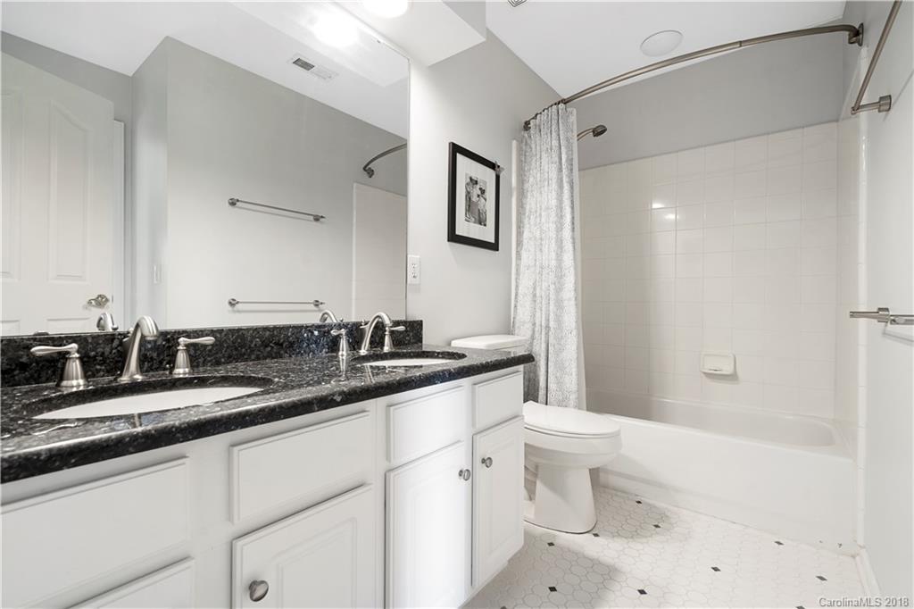 10530 Nimue Court Charlotte NC 28277