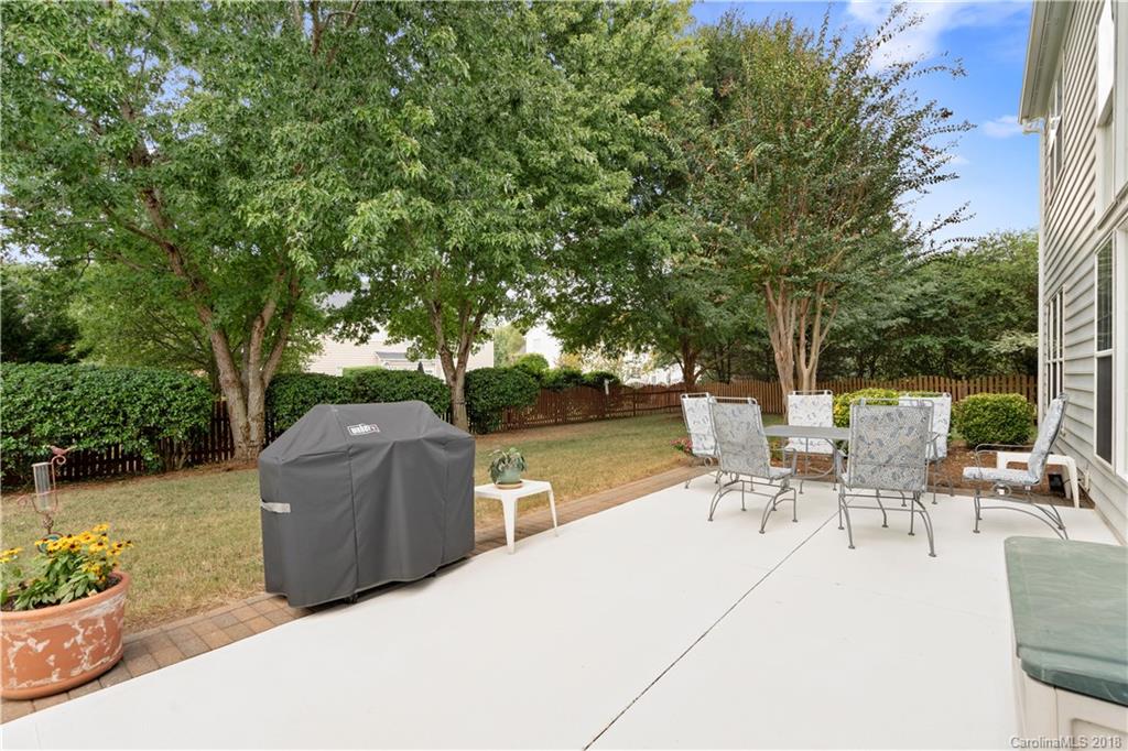 10530 Nimue Court Charlotte NC 28277