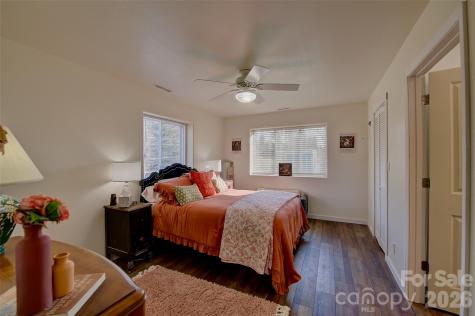 1029 Jacks Creek Road Burnsville NC 28714