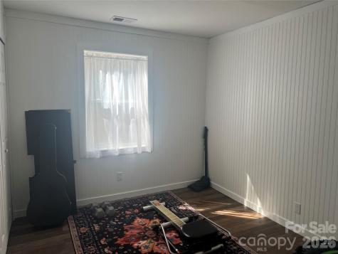 1029 Jacks Creek Road Burnsville NC 28714