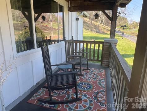 1029 Jacks Creek Road Burnsville NC 28714