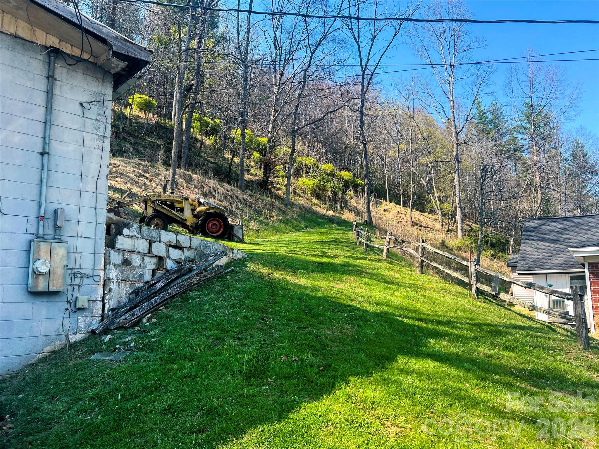 1029 Jacks Creek Road Burnsville NC 28714