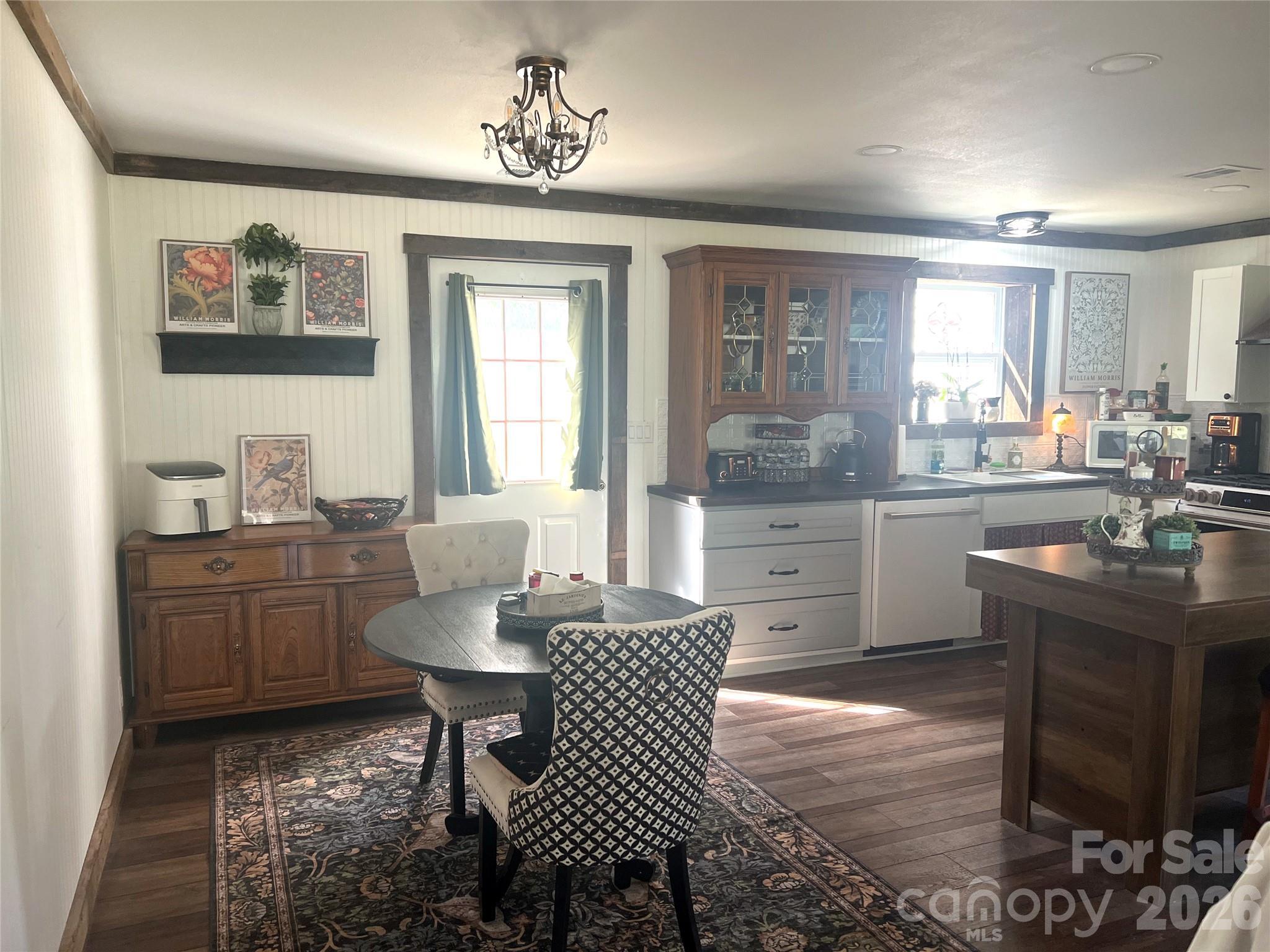 1029 Jacks Creek Road Burnsville NC 28714