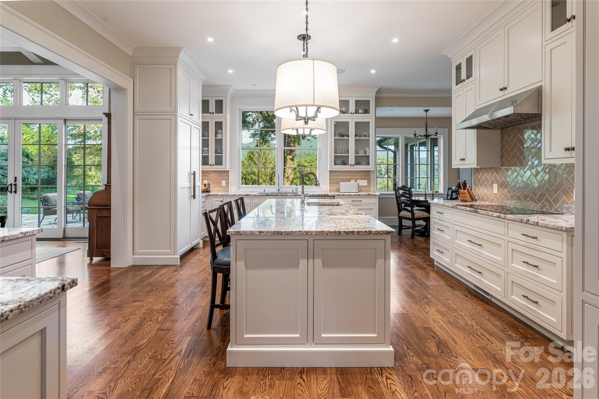 402 Vanderbilt Road Asheville NC 28803