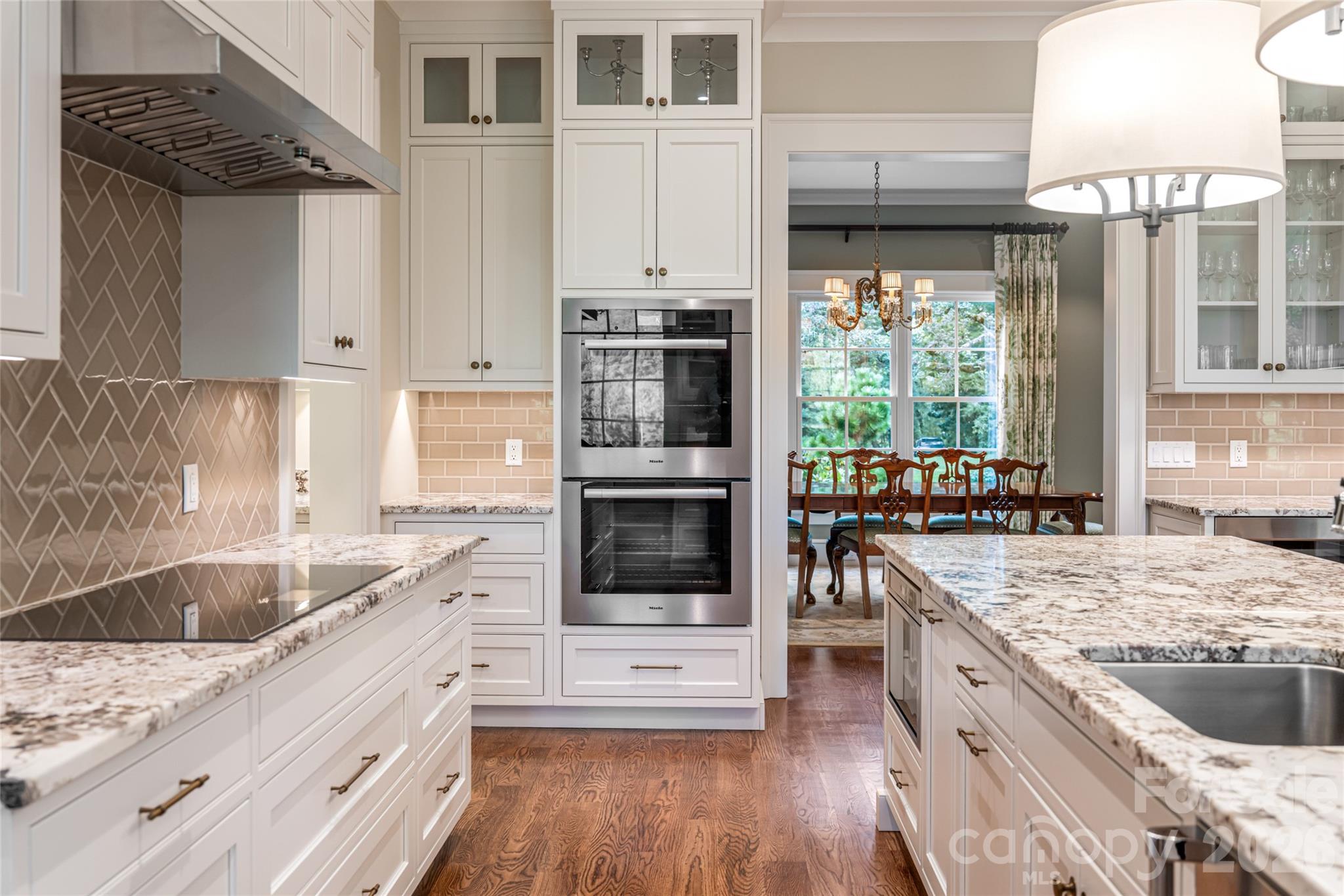 402 Vanderbilt Road Asheville NC 28803