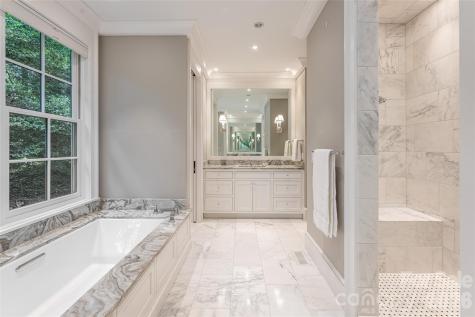 402 Vanderbilt Road Asheville NC 28803