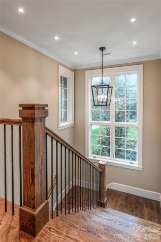 402 Vanderbilt Road Asheville NC 28803