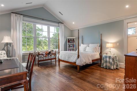 402 Vanderbilt Road Asheville NC 28803