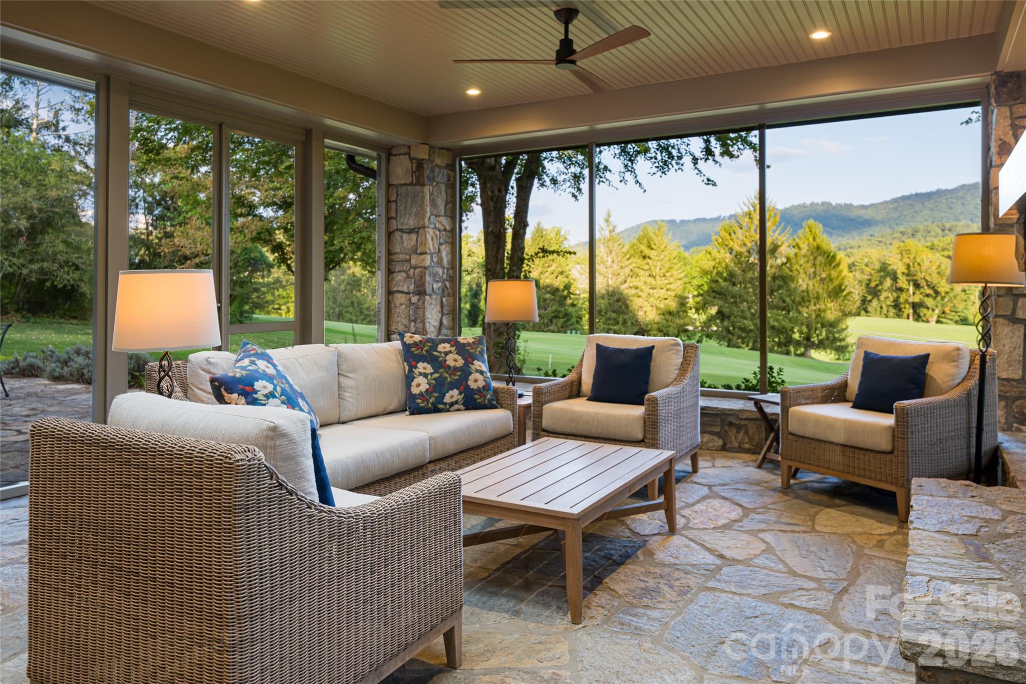 402 Vanderbilt Road Asheville NC 28803