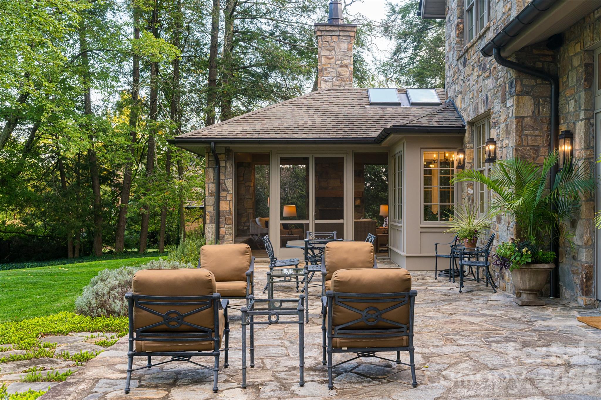 402 Vanderbilt Road Asheville NC 28803