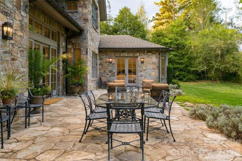 402 Vanderbilt Road Asheville NC 28803