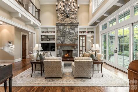 402 Vanderbilt Road Asheville NC 28803