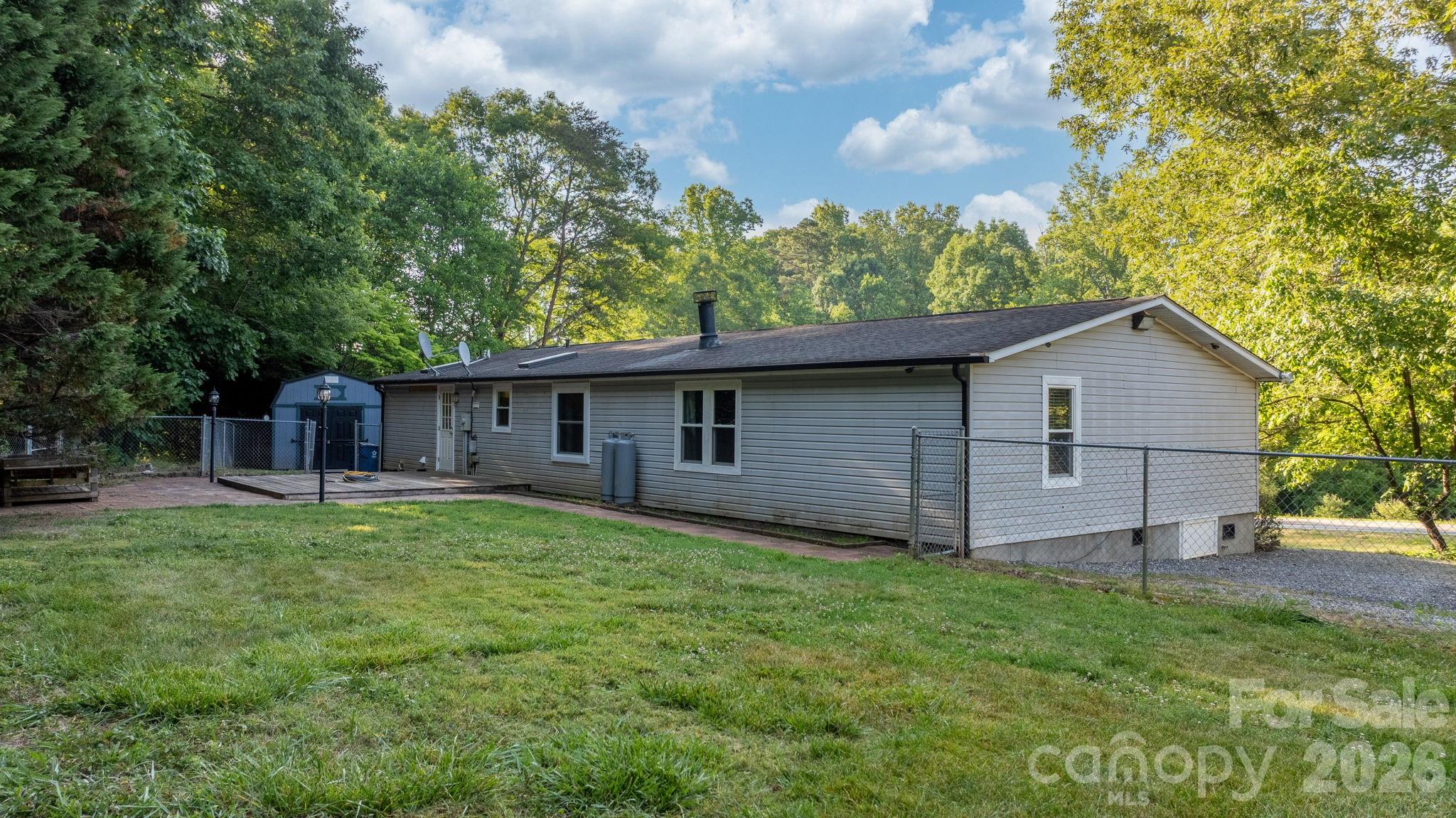 4416 Grace Church Road Newton NC 28658