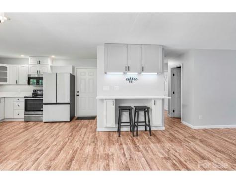 109 Meadow Run Asheville NC 28806