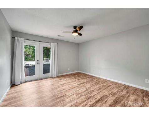 109 Meadow Run Asheville NC 28806