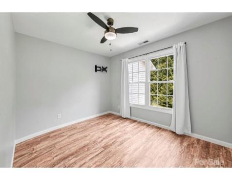 109 Meadow Run Asheville NC 28806