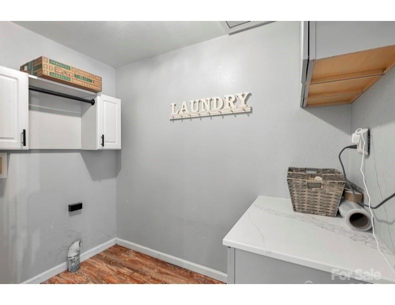 109 Meadow Run Asheville NC 28806