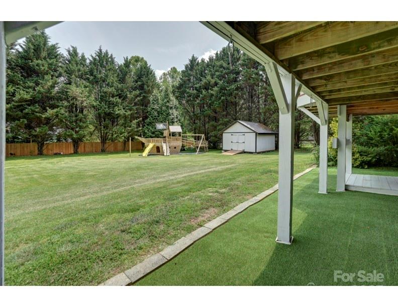 109 Meadow Run Asheville NC 28806