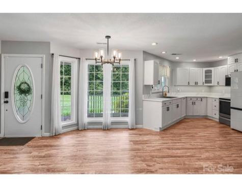 109 Meadow Run Asheville NC 28806