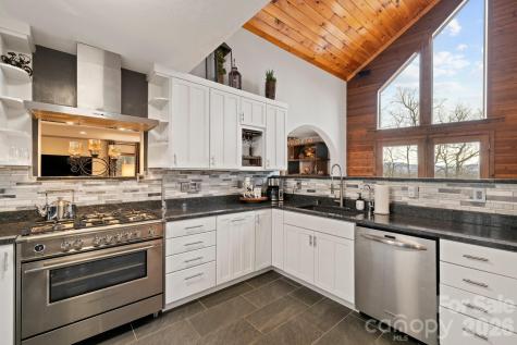 106 Bishop Cove Road Fairview NC 28730