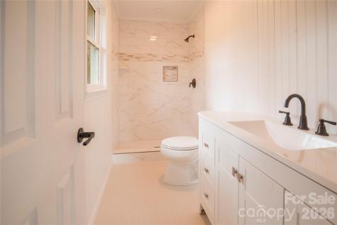 106 Shelly Drive Hendersonville NC 28792