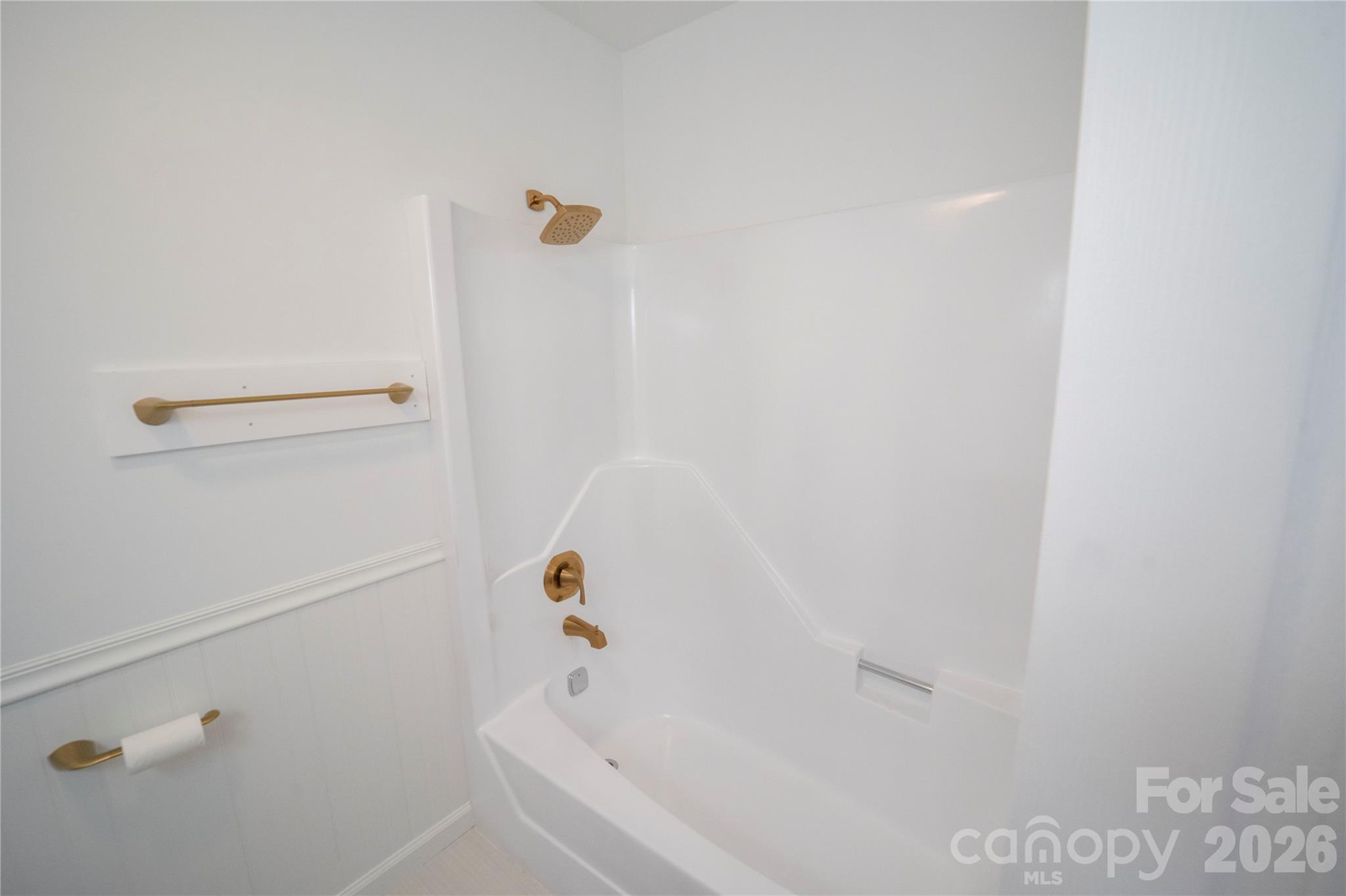 106 Shelly Drive Hendersonville NC 28792