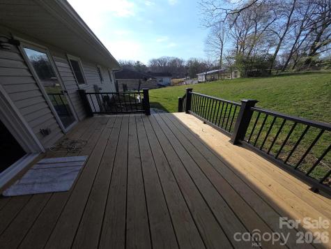106 Shelly Drive Hendersonville NC 28792