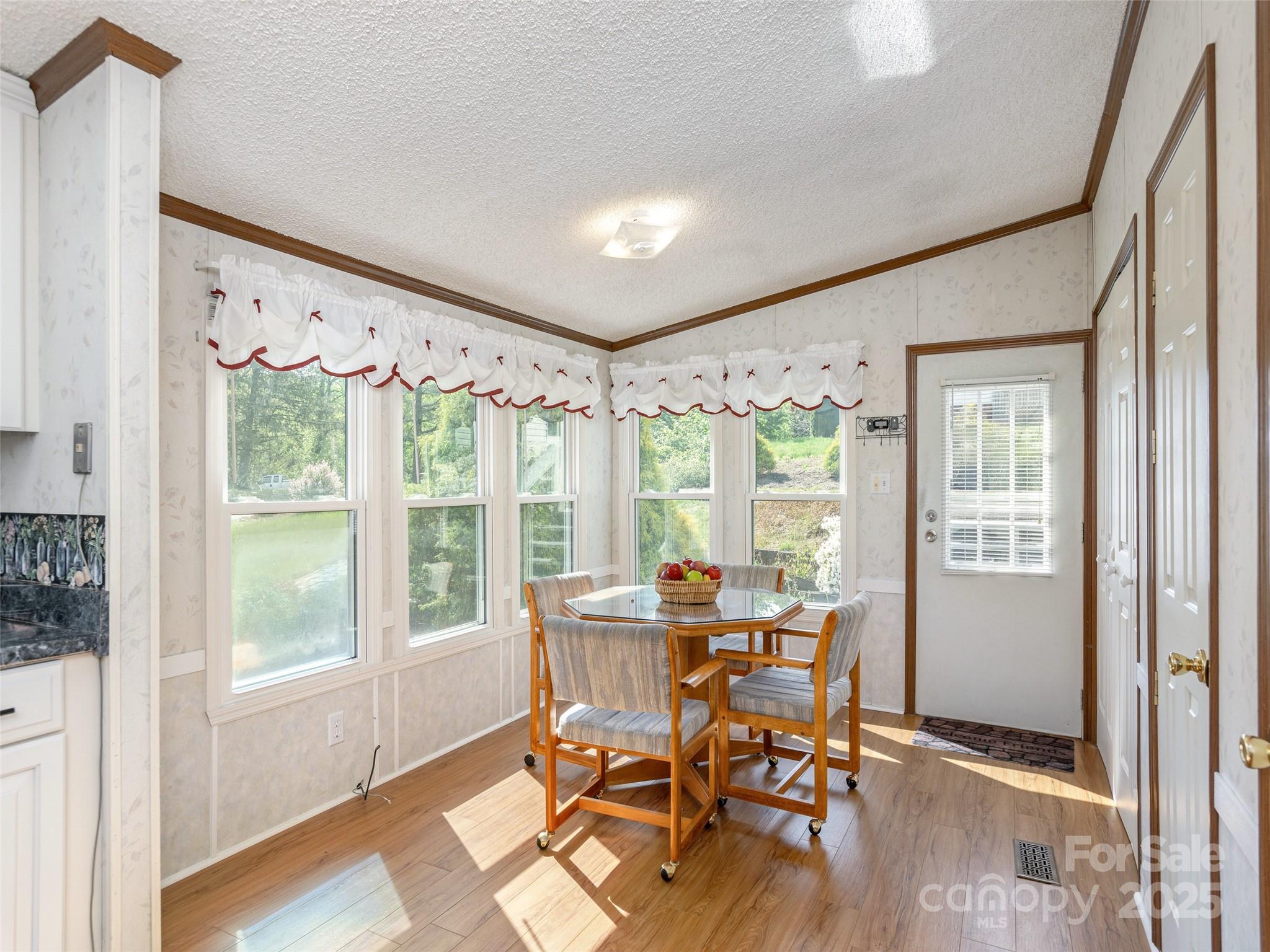 34 Eve Drive Asheville NC 28806