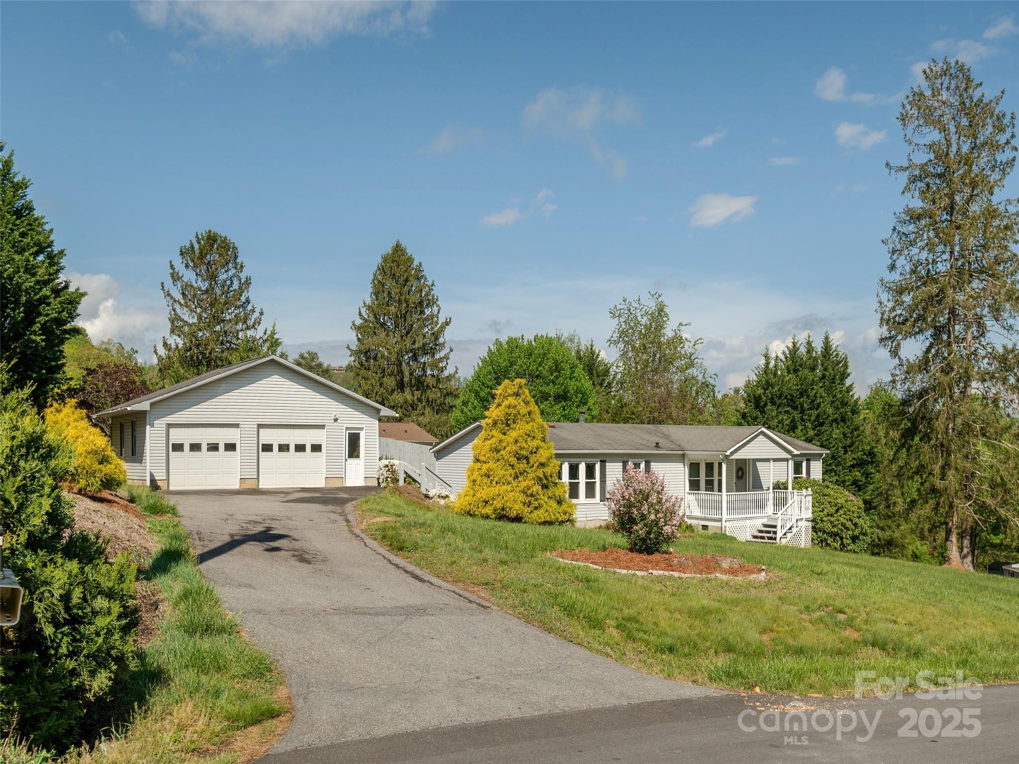 34 Eve Drive Asheville NC 28806