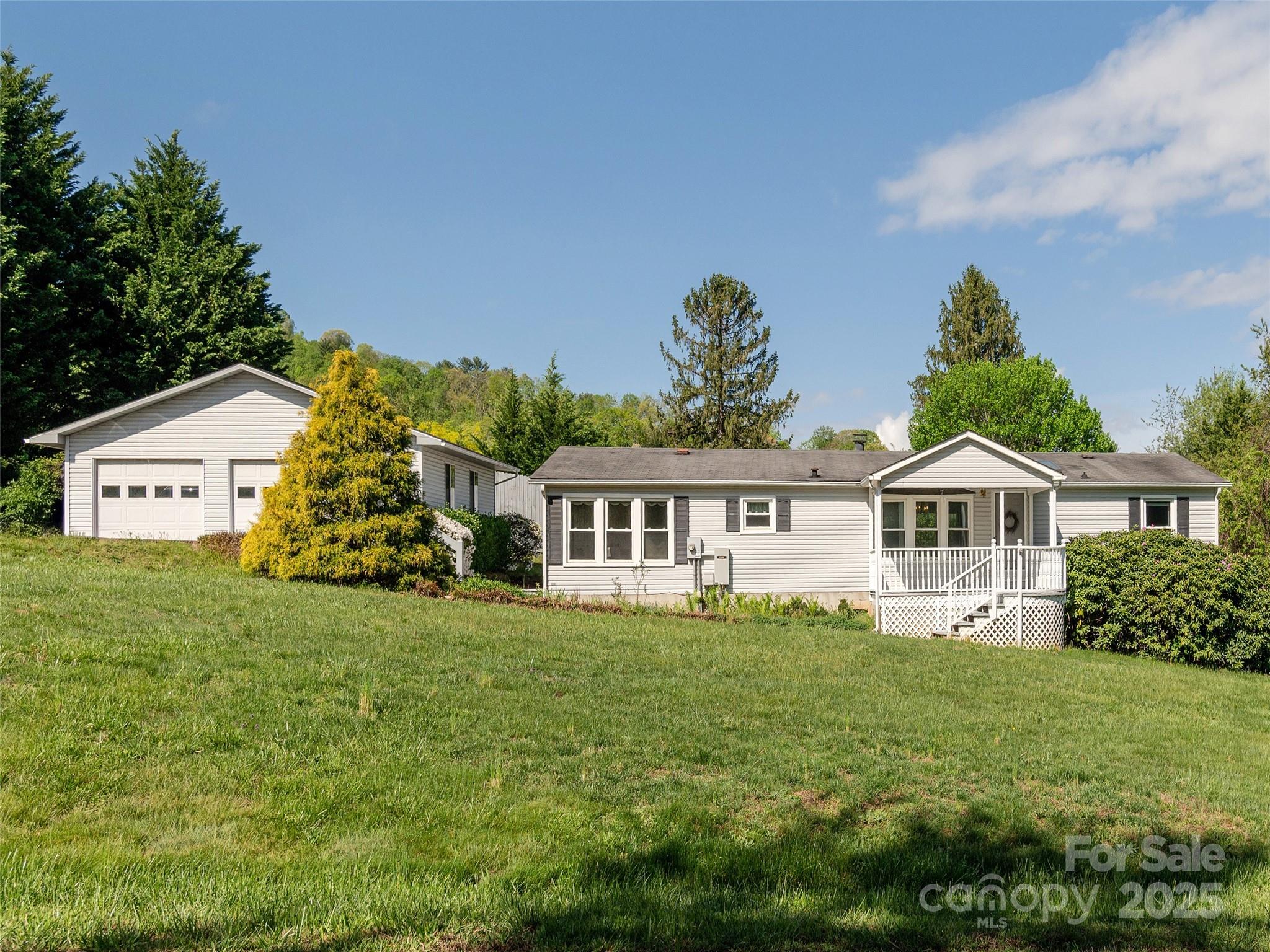 34 Eve Drive Asheville NC 28806