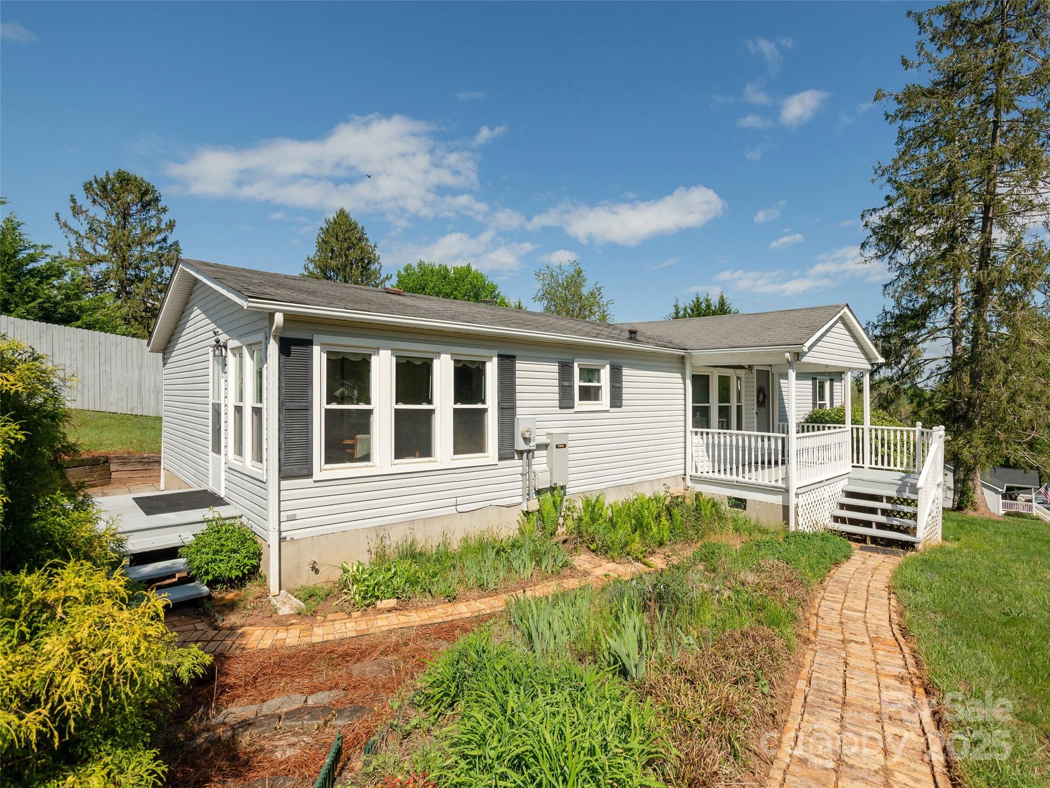 34 Eve Drive Asheville NC 28806