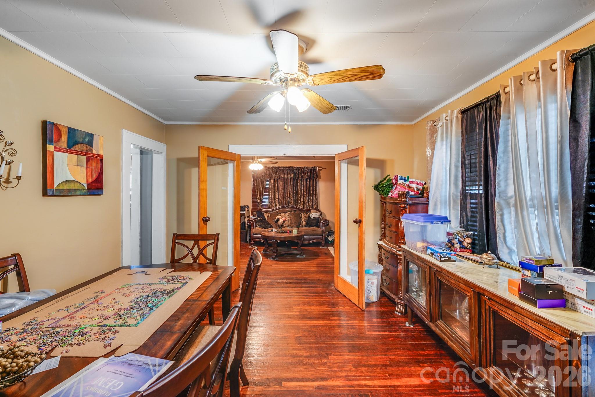 809 W Mauney Avenue Gastonia NC 28052