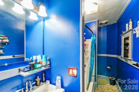 809 W Mauney Avenue Gastonia NC 28052