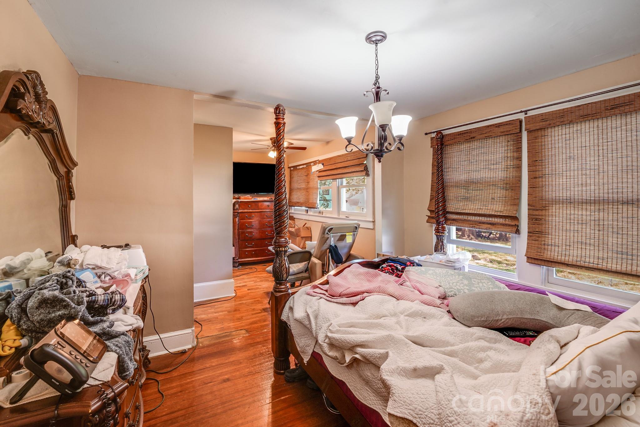809 W Mauney Avenue Gastonia NC 28052