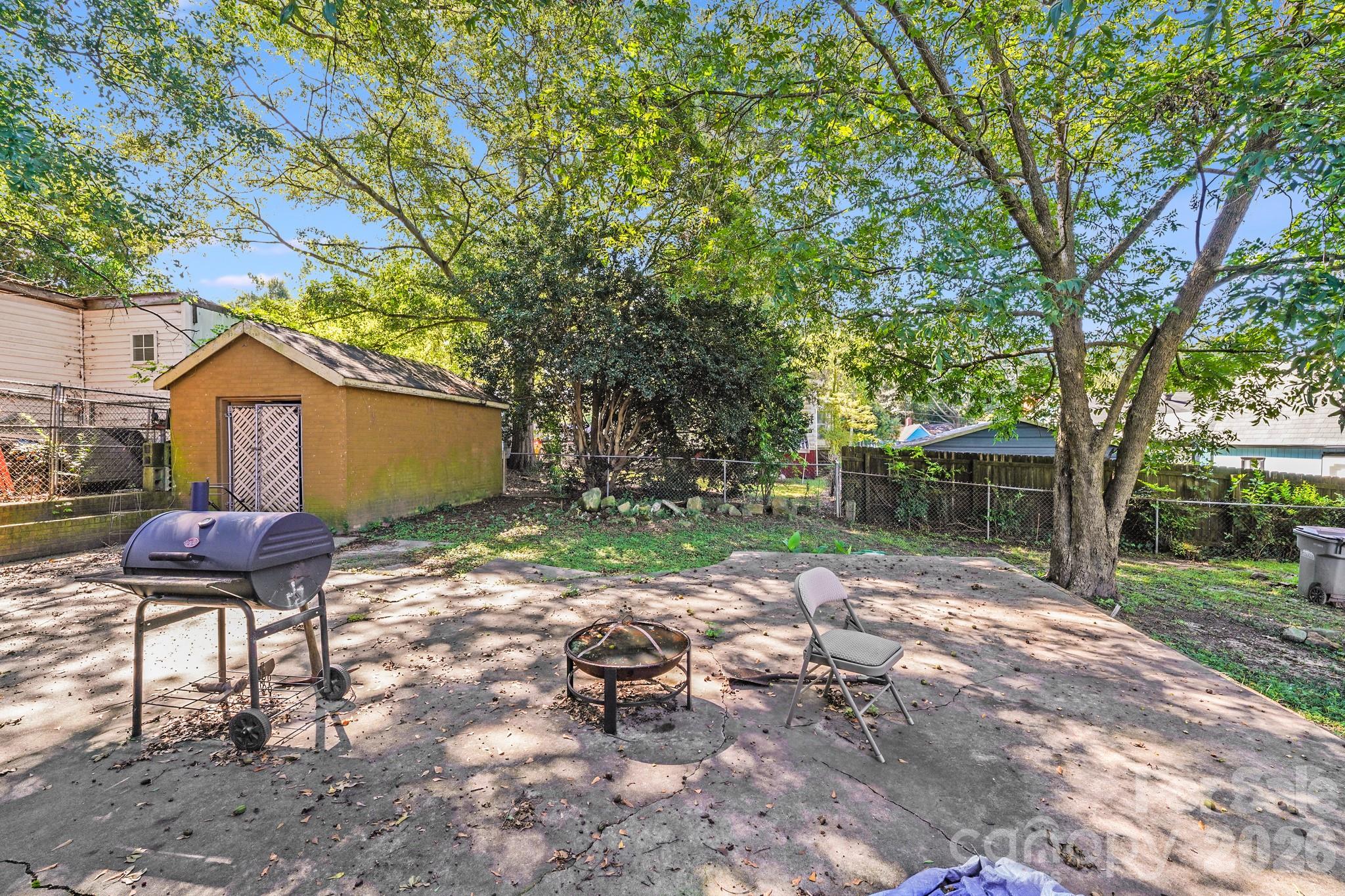 809 W Mauney Avenue Gastonia NC 28052