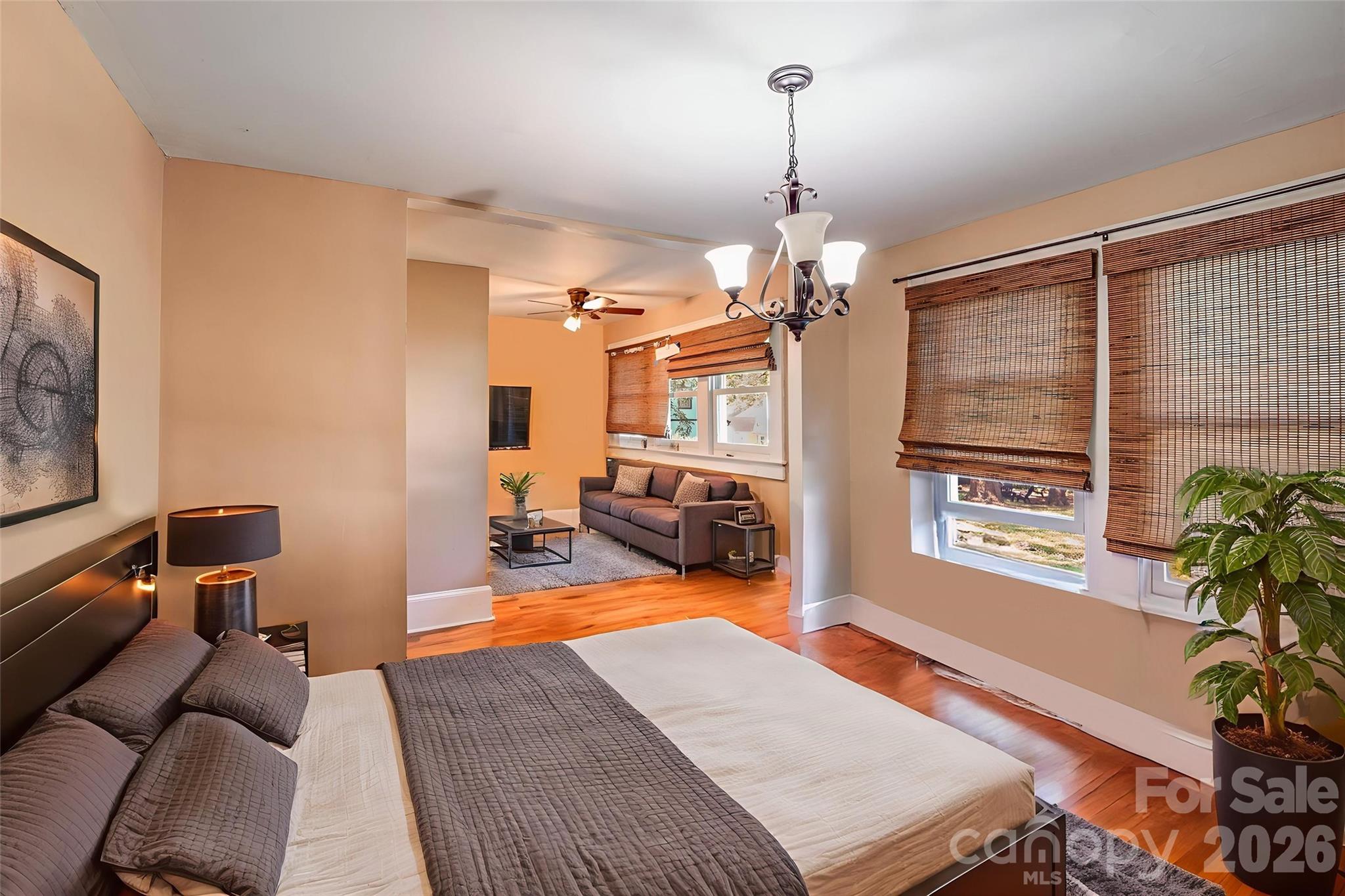 809 W Mauney Avenue Gastonia NC 28052
