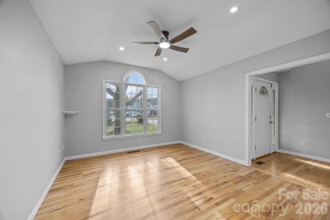 23 Westmont Drive Asheville NC 28806