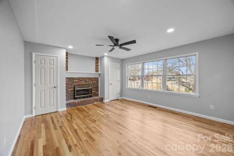 23 Westmont Drive Asheville NC 28806