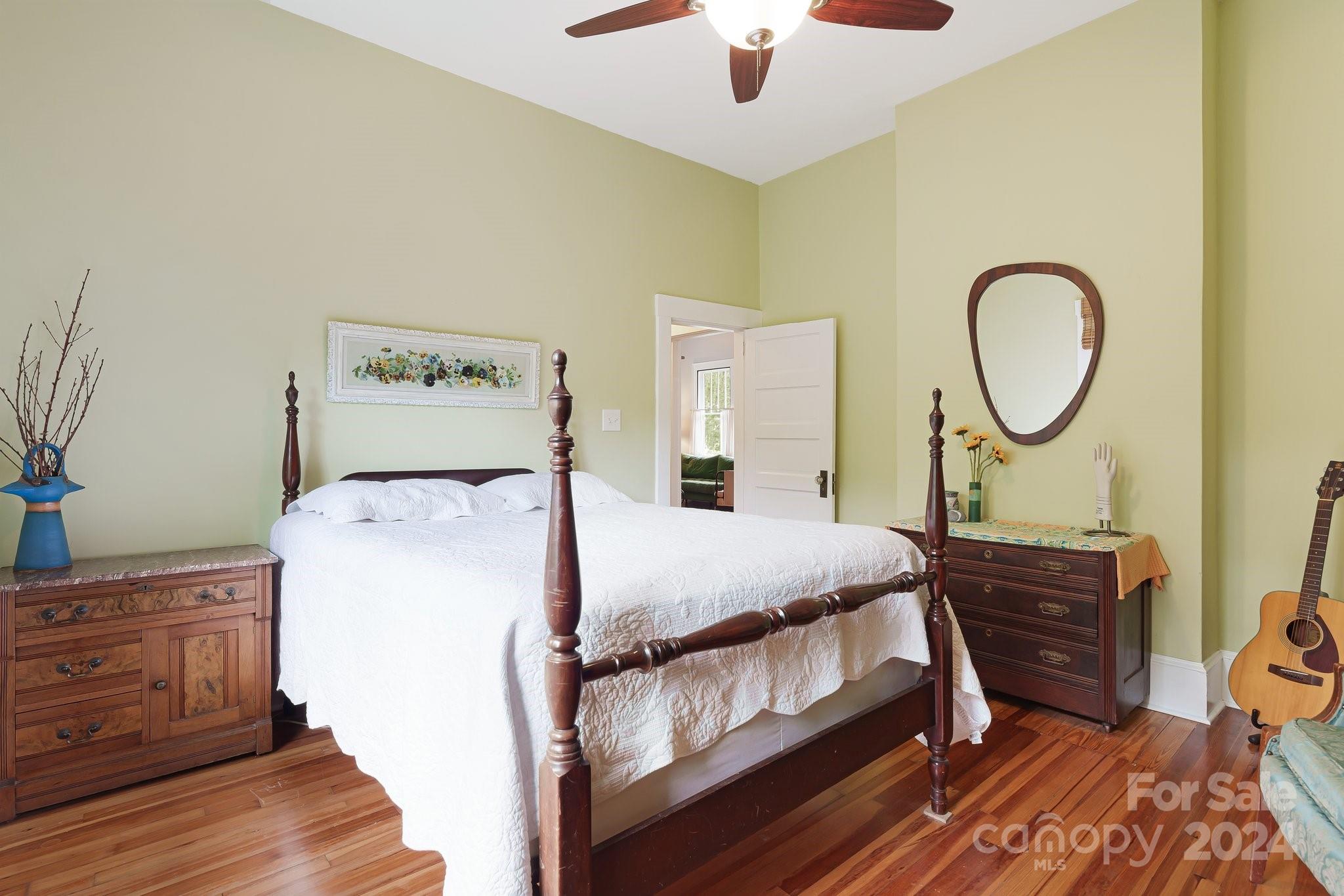55 Henrietta Street Asheville NC 28801