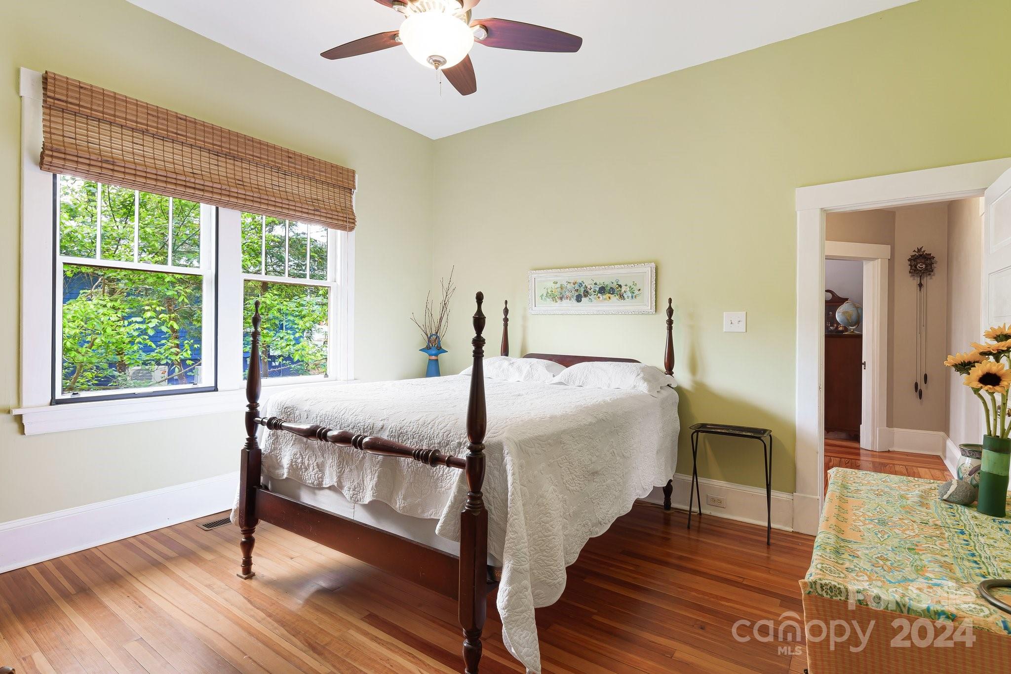55 Henrietta Street Asheville NC 28801