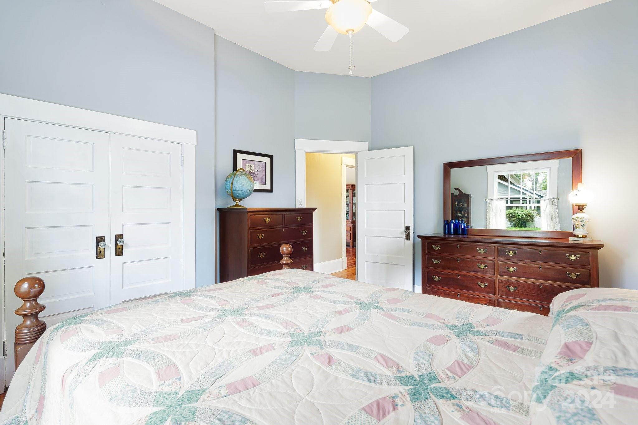 55 Henrietta Street Asheville NC 28801