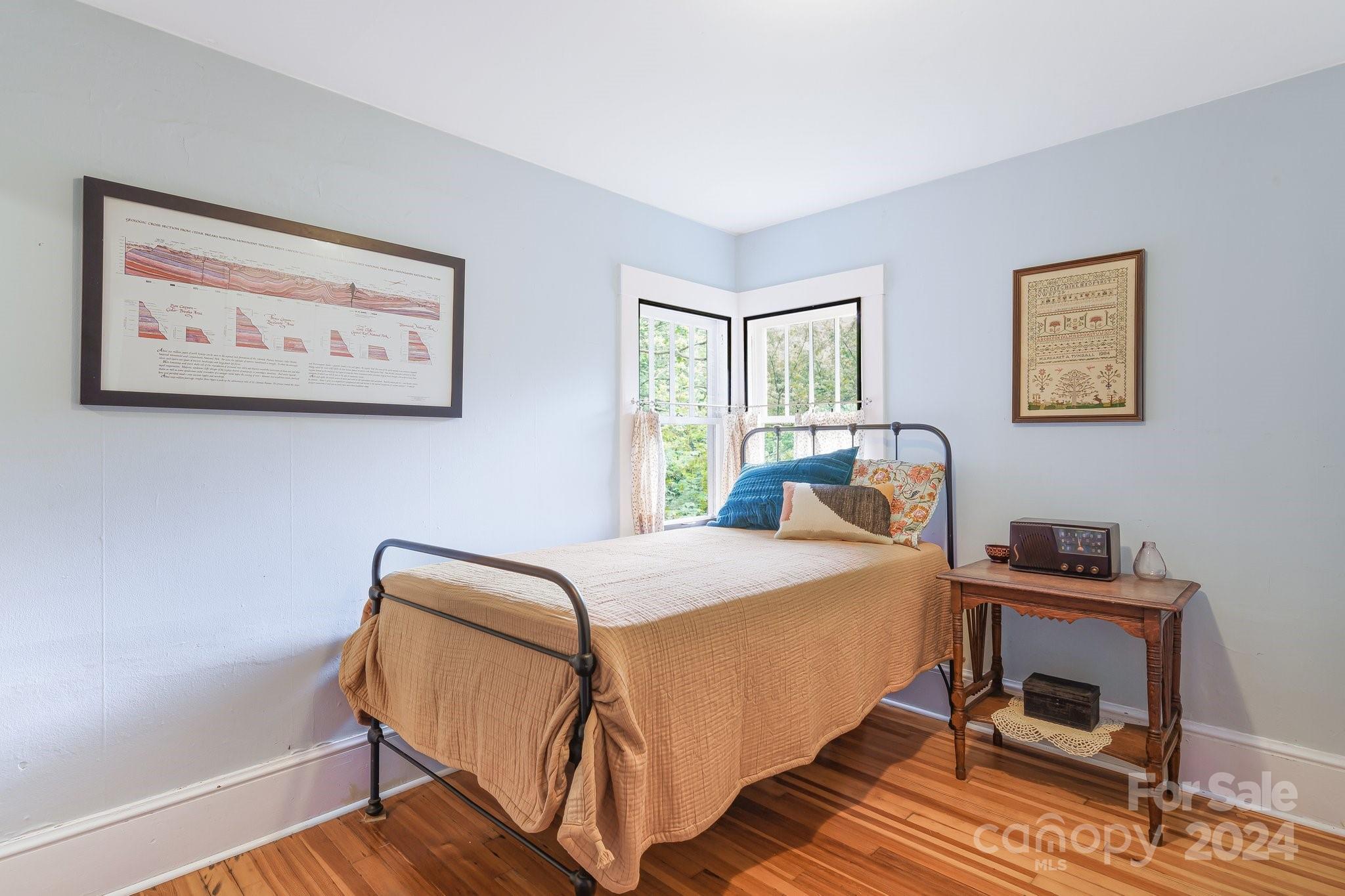 55 Henrietta Street Asheville NC 28801
