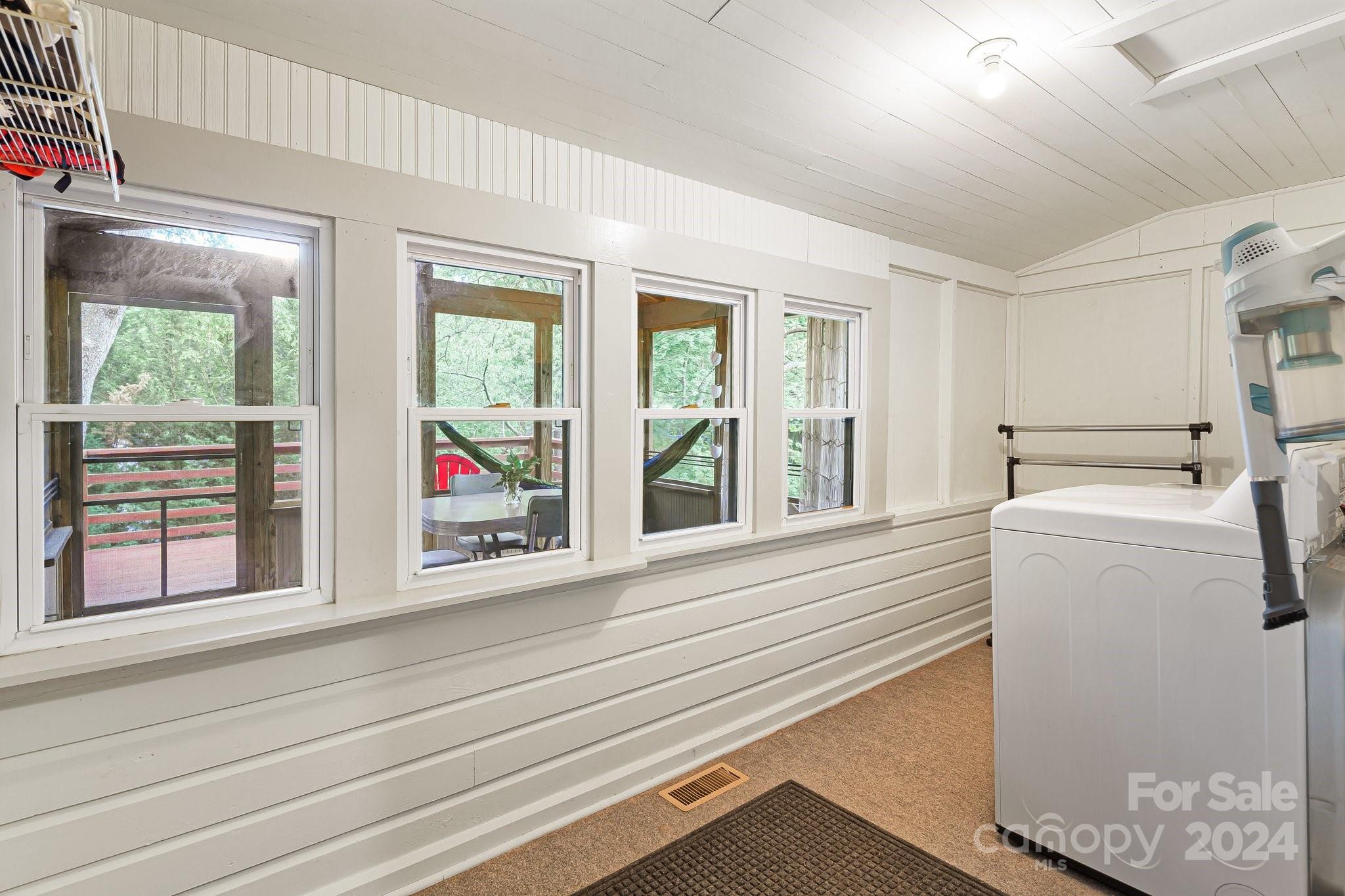 55 Henrietta Street Asheville NC 28801