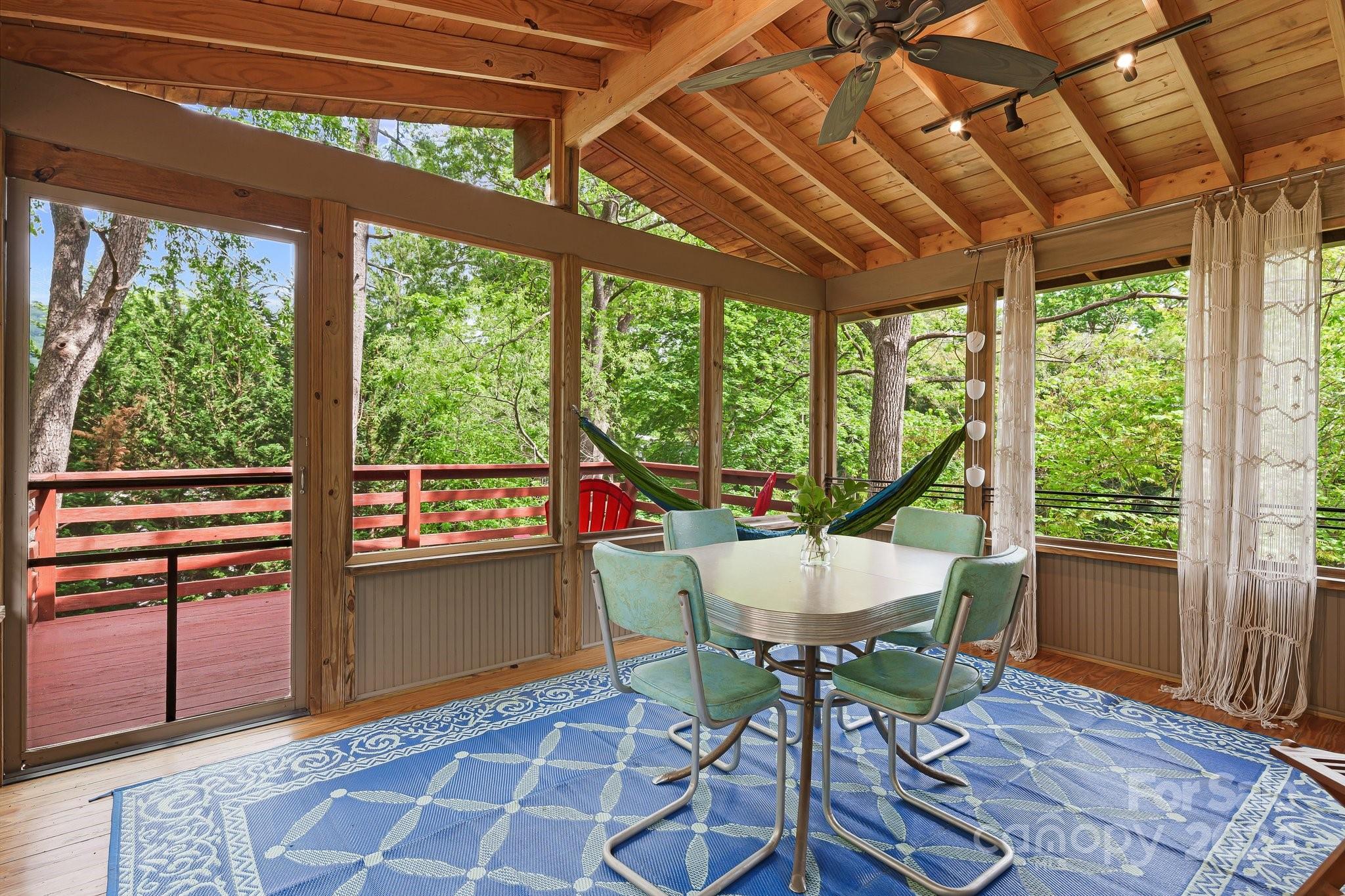55 Henrietta Street Asheville NC 28801