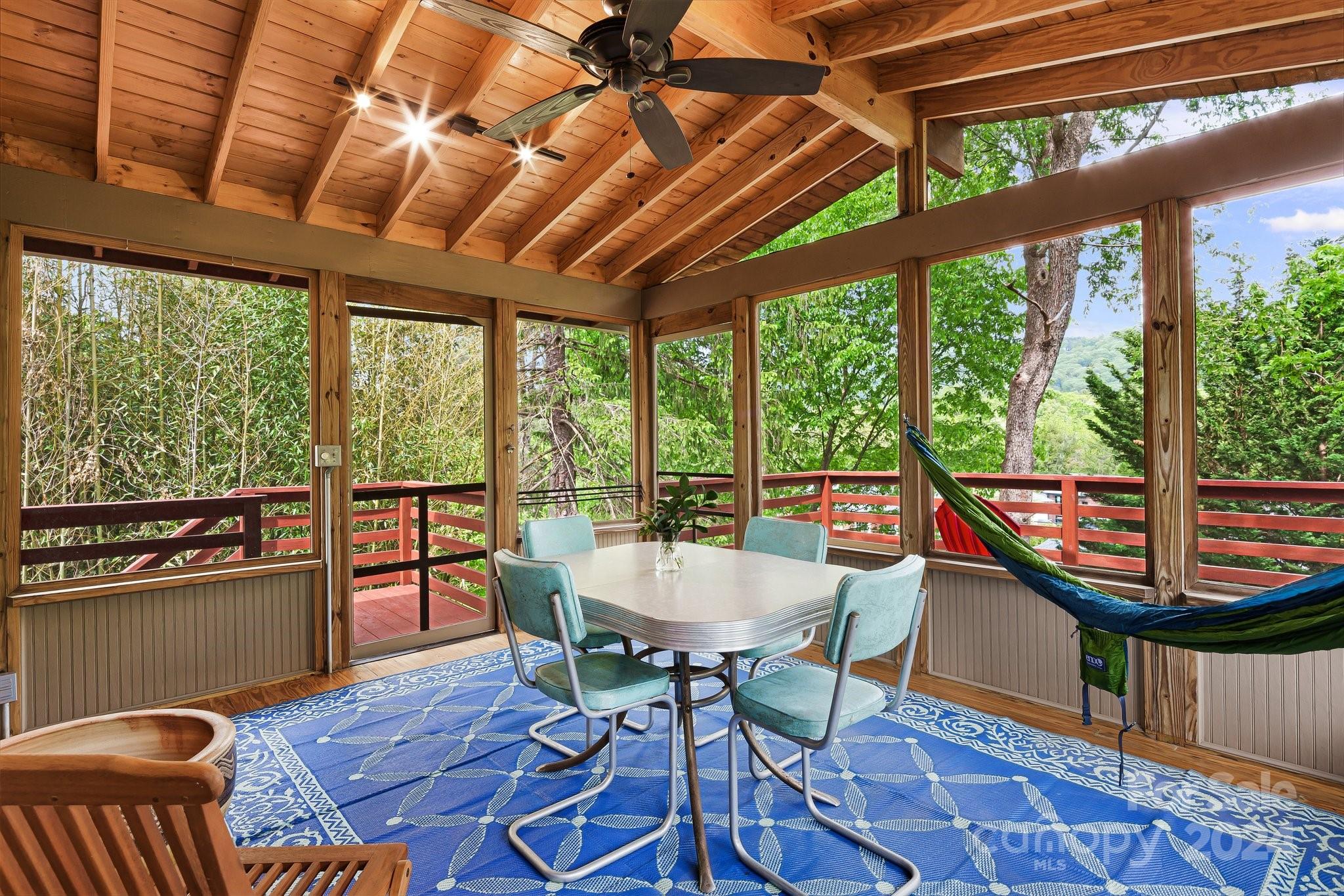 55 Henrietta Street Asheville NC 28801