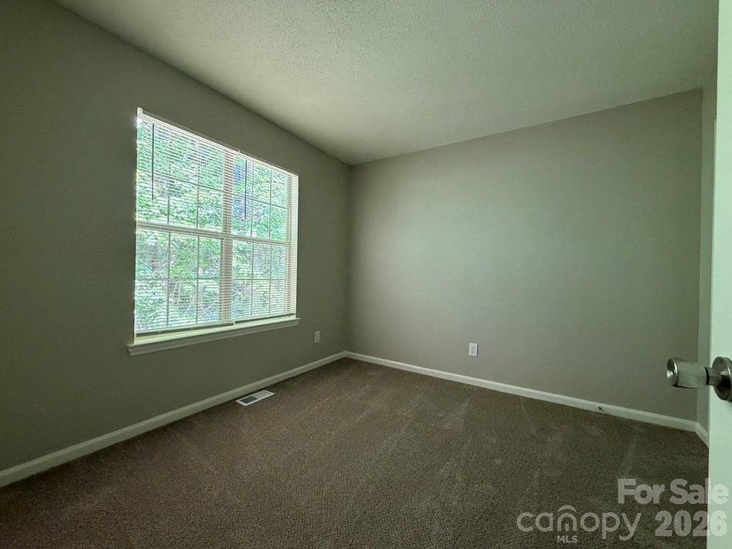 6017 Black Bear Court Charlotte NC 28214